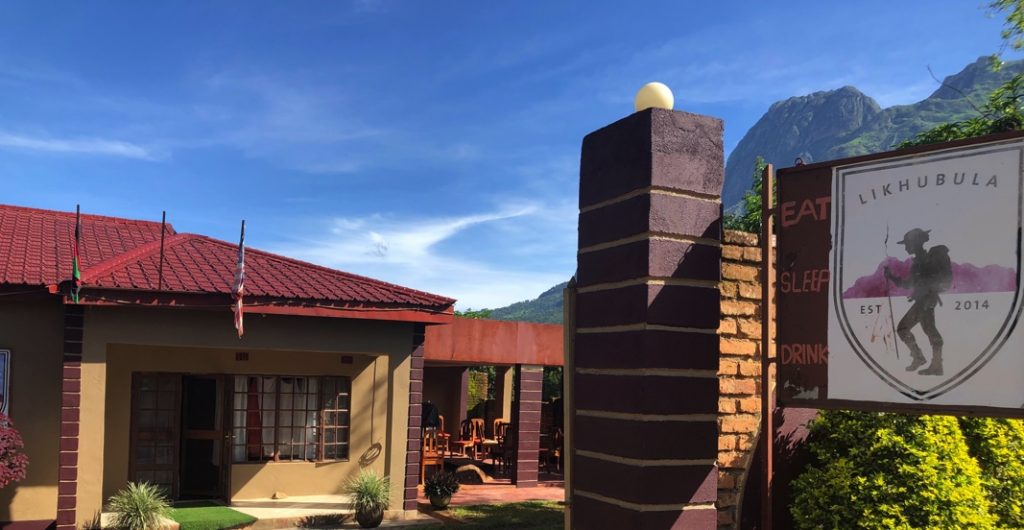 Likhubula Hiker's Nest sign and lodge exterior